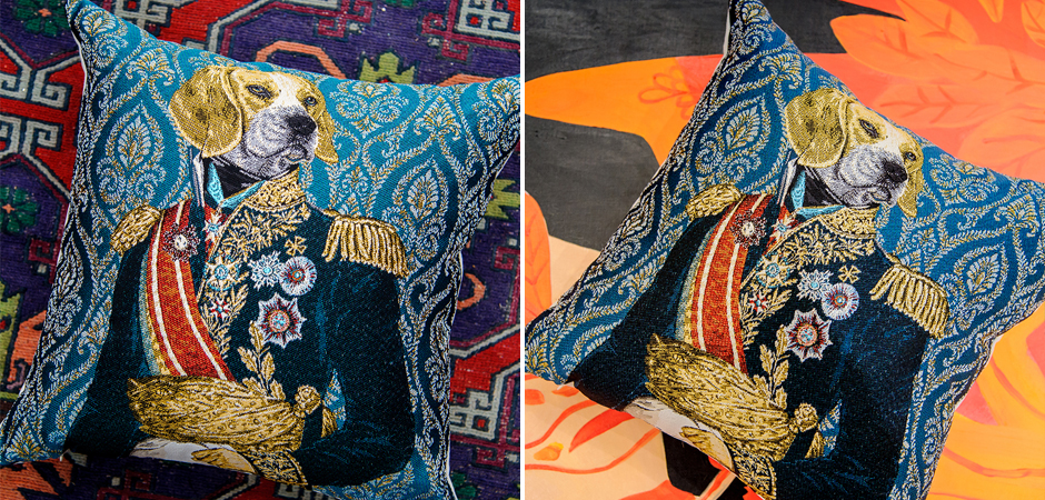 Декоративная подушка Emperor Dog Декоративная подушка Emperor Dog - Loft-Concept в Красноярске