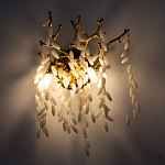 Бра золотого цвета с ветвями и белыми овальными стеклянными подвесками Droplet Chandelier варинант исполнения - 2 | Loft Concept в Красноярске