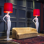 Лампа MANNEQUIN LAMP с абажуром созерцание силуэта варинант исполнения - 2 | Loft Concept в Красноярске