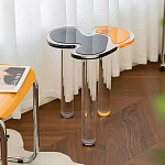 Дизайнерский журнальный стол с фигурной столешницей на 3-х прозрачных ножках Rahakif варинант исполнения - 1 | Loft Concept в Красноярске