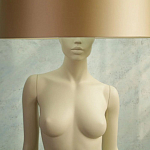 Лампа MANNEQUIN LAMP с абажуром изгибы тела варинант исполнения - 8 | Loft Concept в Красноярске