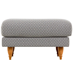 Мягкий пуф на деревянных ножках Garner Pouf Light варинант исполнения - 2 | Loft Concept в Красноярске