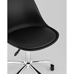 Офисный стул на металлическом основании EGGERY Black пластик варинант исполнения - 2 | Loft Concept в Красноярске