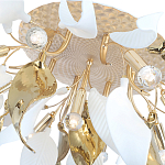 Люстра потолочная с декоративными белыми и золотистыми листьями Wintery flovers варинант исполнения - 4 | Loft Concept в Красноярске