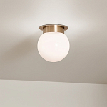 Потолочный светильник с белым матовым шарообразным плафоном Kichler варинант исполнения - 7 | Loft Concept в Красноярске