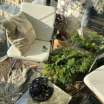 Круглый поднос из эпоксидной смолы с цветами черный Epoxy Resin Flowers Tray Black варинант исполнения - 2 | Loft Concept в Красноярске