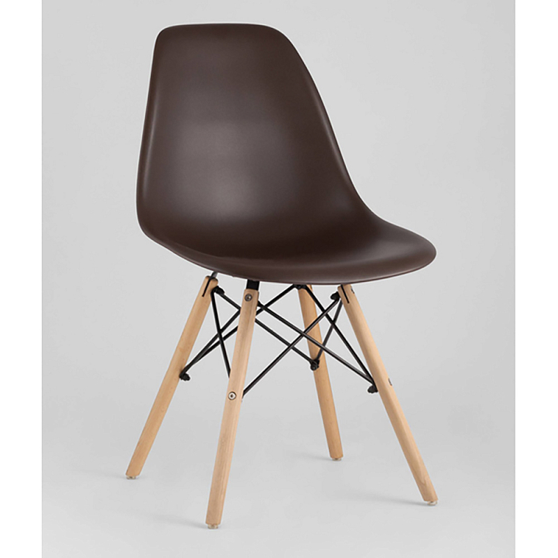 Пластиковый стул на ножках из массива бука Eames Brown Коричневый Древесина Пластиковый стул на ножках из массива бука Eames Brown Коричневый Древесина в Красноярске | Loft Concept
