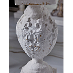 Приставной столик с резным античным узором Antique Engraving варинант исполнения - 3 | Loft Concept в Красноярске