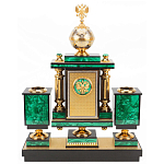 Настольный письменный набор из малахита и долерита с декором в виде герба России Leader Organizer варинант исполнения - 3 | Loft Concept в Красноярске