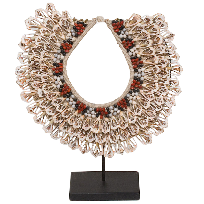 Этническое ожерелье из ракушек на подставке Ethnic Necklace Lacy Shells Beige Бежевый Красный Черный Белый Этническое ожерелье из ракушек на подставке Ethnic Necklace Lacy Shells Beige Бежевый Красный Черный Белый в Красноярске | Loft Concept
