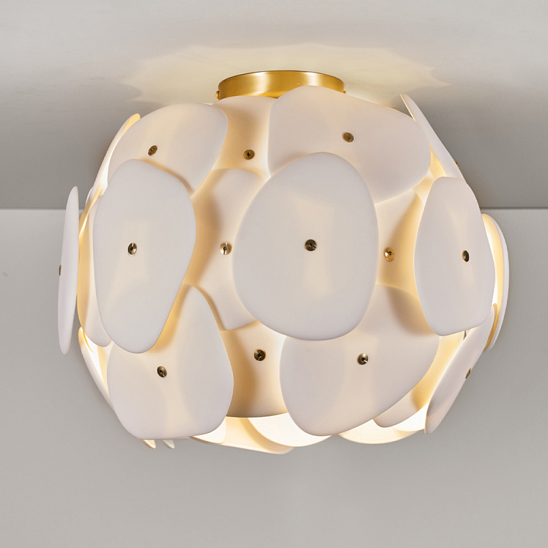 Потолочный светильник в форме шара с плафоном из белых овальных пластин Original BTC (UK) Золотой Белый в Красноярске | Loft Concept 