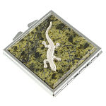 Зеркало двухстороннее квадратное из натурального камня Змеевик с декоративной вставкой в виде ящерицы Silver Stone Mirrors варинант исполнения - 1 | Loft Concept в Красноярске