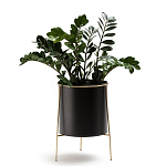 Кашпо из металла и латуни Elegance Elevated Planters черное варинант исполнения - 3 | Loft Concept в Красноярске