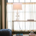 Настольная лампа на фигурном мраморном основании Conundrum варинант исполнения - 5 | Loft Concept в Красноярске