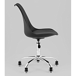 Офисный стул на металлическом основании EGGERY Black пластик варинант исполнения - 4 | Loft Concept в Красноярске