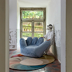 Дизайнерское плюшевое кресло в форме руки голубое Poltronova Joe Plush Baby Blue Armchair варинант исполнения - 4 | Loft Concept в Красноярске