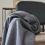 Плед из шерсти мериноса темно-синего цвета 130×180 см Indigo Waves варинант исполнения - 6 | Loft Concept в Красноярске