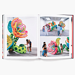 Книга по искусству Yayoi Kusama: I Spend Each Day Embracing Flowers варинант исполнения - 10 | Loft Concept в Красноярске
