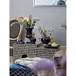 Ваза темно-синяя фарфоровая на бронзовой подставке с ажурным ободком и изогнутыми ручками Eden Garden варинант исполнения - 5 | Loft Concept в Красноярске