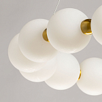 Люстра круглая с матовыми белыми шарами PEARLS Suspension варинант исполнения - 10 | Loft Concept в Красноярске
