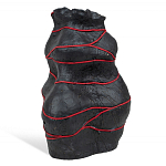 Ваза с красным кожаным жгутом "Красной нитью" варинант исполнения - 1 | Loft Concept в Красноярске