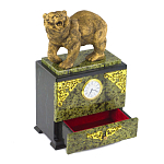 Часы настольные с декором в виде медведя и выдвижным ящиком из натурального камня Змеевик Bear Stone Clock варинант исполнения - 3 | Loft Concept в Красноярске