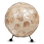 Настольная лампа из перламутра на металлическом каркасе Indonesian Circle варинант исполнения - 2 | Loft Concept в Красноярске