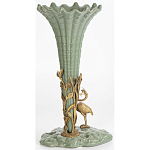 Ваза зеленая фарфоровая с волнистым краем с бронзовой фигуркой журавля Eden Garden  варинант исполнения - 3 | Loft Concept в Красноярске