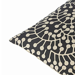 Подушка декоративная черного цвета Blossom Essence Grace варинант исполнения - 2 | Loft Concept в Красноярске