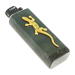 Зажигалка газовая из натурального камня Офиокальцит с декоративной металлической вставкой в виде ящерицы Metal Stone Lighters варинант исполнения - 3 | Loft Concept в Красноярске