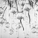 Люстра подвесная с прозрачными стеклянными подвесками в форме капель Диаметр 80 см Droplet Chandelier варинант исполнения - 9 | Loft Concept в Красноярске