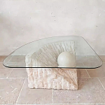 Дизайнерский журнальный стол в виде раковины с жемчужиной под прозрачной столешницей Fahin варинант исполнения - 1 | Loft Concept в Красноярске