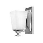 Бра с белым матовым плафоном на прямоугольном основании цвета хром Hinkley варинант исполнения - 1 | Loft Concept в Красноярске