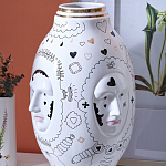 Ваза с декоративными лицами и графическими элементами в виде сердец и символов Faces of Imagination варинант исполнения - 4 | Loft Concept в Красноярске