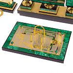 Настольный письменный набор из малахита с декором в виде лошади Leader Organizer варинант исполнения - 3 | Loft Concept в Красноярске