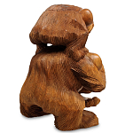 Статуэтка из дерева суар в виде обезьяны с детёнышем Mama Monkey варинант исполнения - 2 | Loft Concept в Красноярске