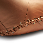 Дизайнерское кожаное кресло в форме руки Poltronova Joe Gold  Armchair варинант исполнения - 9 | Loft Concept в Красноярске