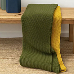 Плед из хлопка жемчужной вязки оливкового цвета Waffle Comfort варинант исполнения - 6 | Loft Concept в Красноярске