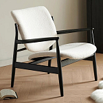 Кресло с каркасом и ножками из древесины и мягкими сиденьем и спинкой Venice варинант исполнения - 2 | Loft Concept в Красноярске