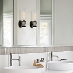 Бра для ванных комнат с прозрачным стеклянным плафоном в форме цилиндра Hinkley варинант исполнения - 8 | Loft Concept в Красноярске