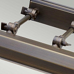 Светильник для картин с призматическим плафоном и двойными регулируемыми шарнирами Elstead Lighting варинант исполнения - 43 | Loft Concept в Красноярске