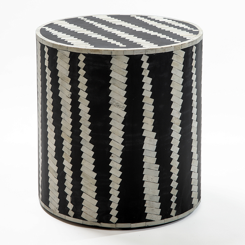 Приставной круглый столик с инкрустацией Black and White Geometry Stool ivory ( слоновая кость ) Черный в Красноярске | Loft Concept 