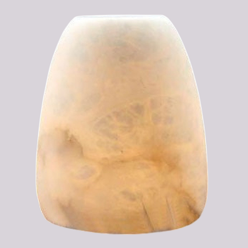 Настольная лампа в форме трапеции из натурального камня Soft Glow of Stone Латунь Белый Настольная лампа в форме трапеции из натурального камня Soft Glow of Stone Латунь Белый в Красноярске | Loft Concept