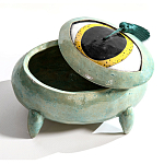 Шкатулка Взгляд с кисточкой на крышке Triadе Casket варинант исполнения - 2 | Loft Concept в Красноярске