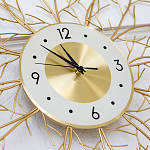 Часы настенные из металла золотые с белым циферблатом Current Time варинант исполнения - 2 | Loft Concept в Красноярске