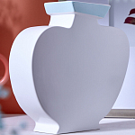 Ваза плоская белая с абстрактными черными линиями в форме лиц Faces of Imagination варинант исполнения - 7 | Loft Concept в Красноярске