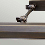 Светильник для картин с призматическим плафоном и двойными регулируемыми шарнирами Elstead Lighting варинант исполнения - 45 | Loft Concept в Красноярске