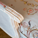 Кресло из массива бука серое с растительным орнаментом Raffael Floral Grey Armchair варинант исполнения - 3 | Loft Concept в Красноярске