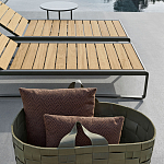 Шезлонг на металлическом каркасе с регулируемой спинкой GUELL Sunbed варинант исполнения - 4 | Loft Concept в Красноярске