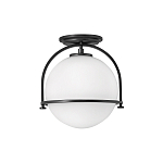 Потолочный светильник с плафоном в форме белого матового шара Hinkley варинант исполнения - 1 | Loft Concept в Красноярске